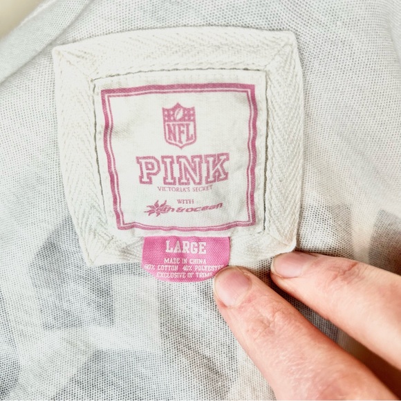 Pink Victoria Secret Dallas Cowboys White V-Neck Top - Picture 7 of 7